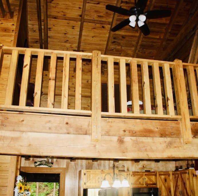 Rustic Black Bear Cabin Pigeon Forge Exterior foto